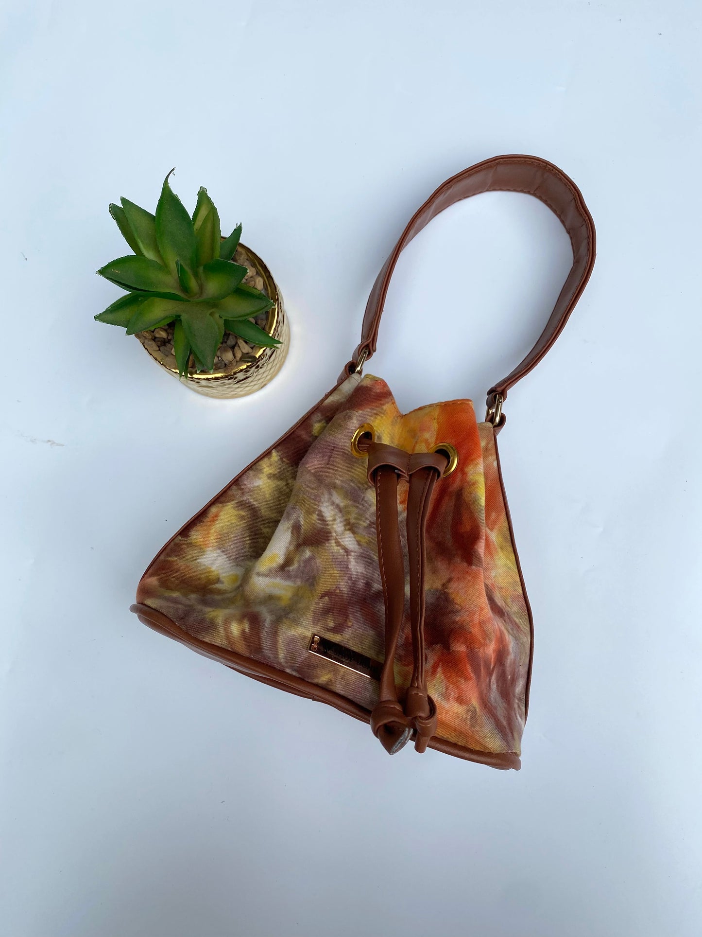 Zuri Bucket Bag